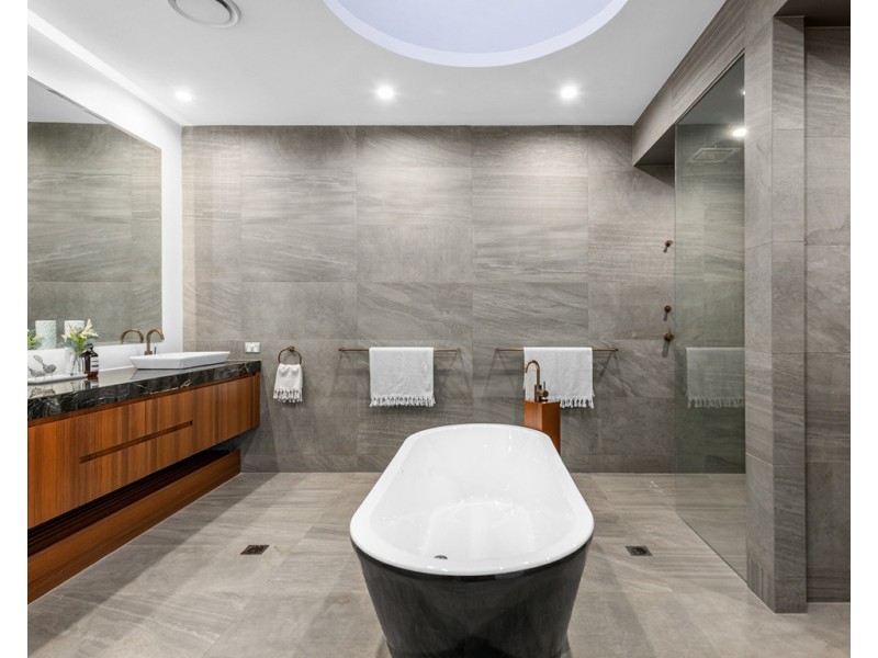 449 Brisbane Corso, Yeronga QLD 4104