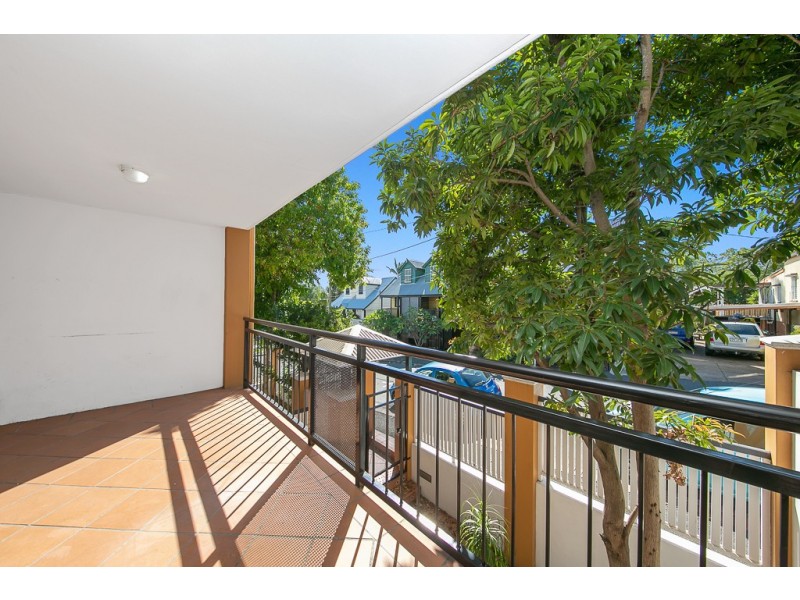 25/2 St Pauls Tce, Spring Hill QLD 4000