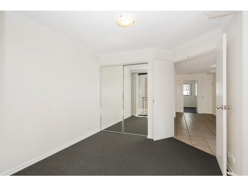 25/2 St Pauls Tce, Spring Hill QLD 4000