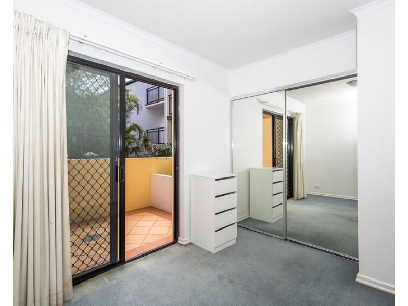 15/2 St Pauls Terrace, Spring Hill QLD 4000
