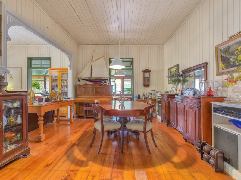 54 Walmsley Street, Kangaroo Point QLD 4169