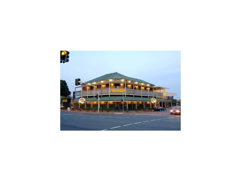 54 Walmsley Street, Kangaroo Point QLD 4169