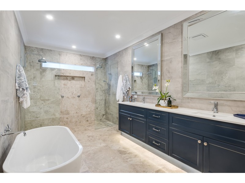 49 Creswick Street, Clayfield QLD 4011