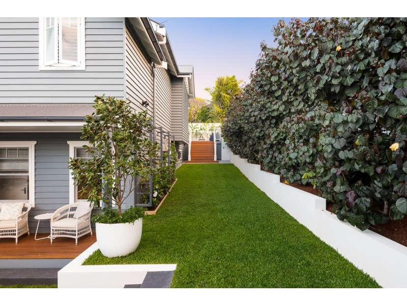 49 Creswick Street, Clayfield QLD 4011