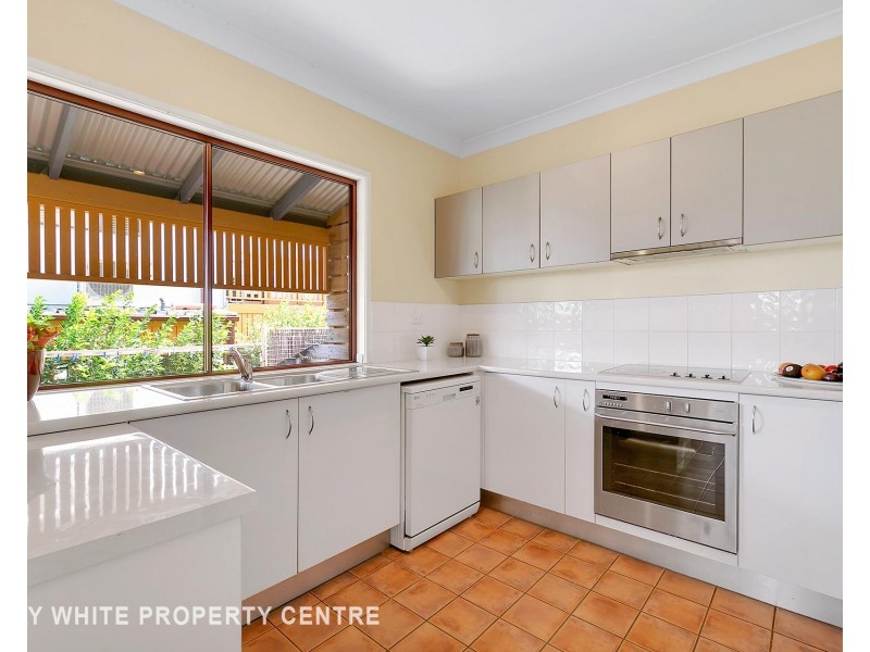 8/70 Hawthorne Street, Woolloongabba QLD 4102