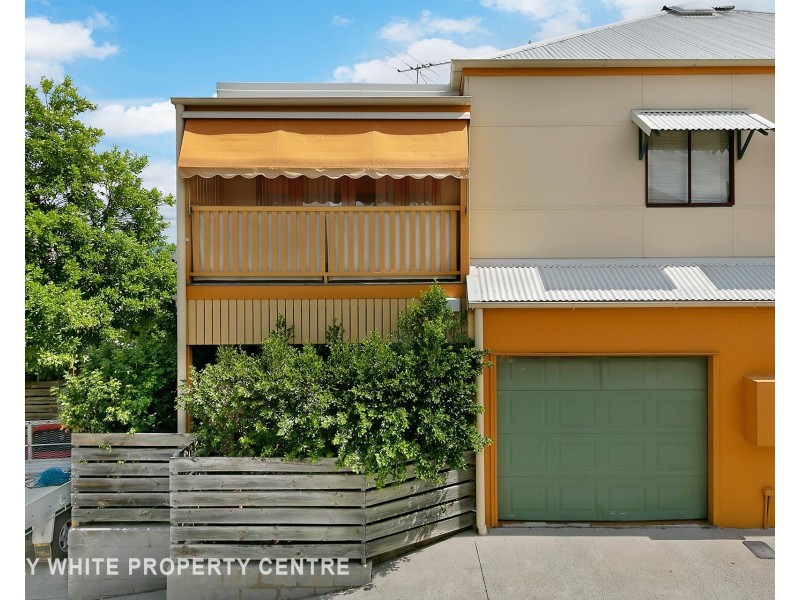 8/70 Hawthorne Street, Woolloongabba QLD 4102