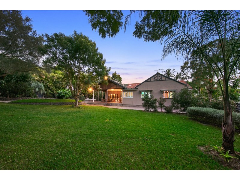 55 Arras Street, Yeronga QLD 4104