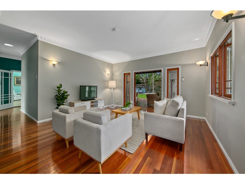 55 Arras Street, Yeronga QLD 4104