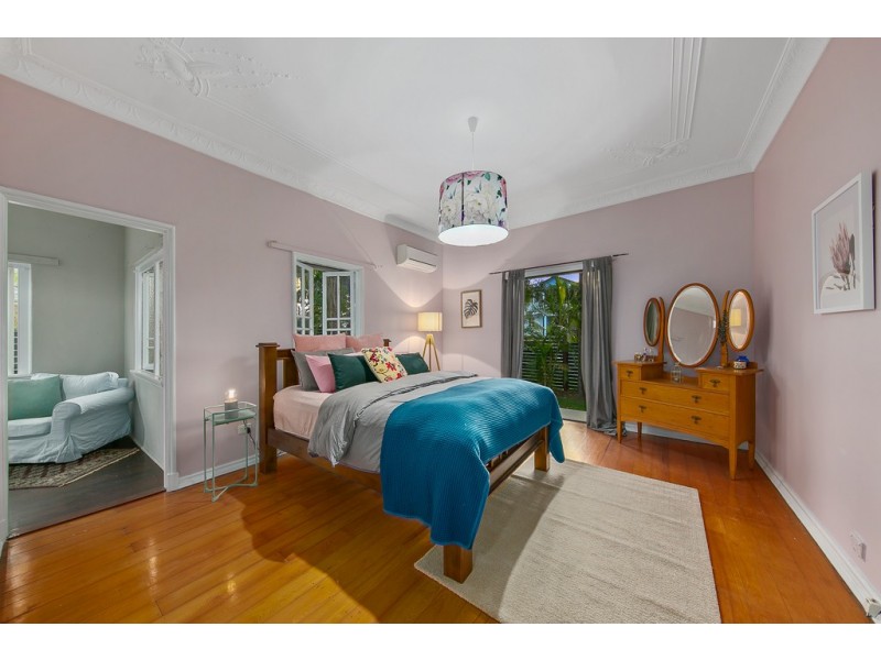 55 Arras Street, Yeronga QLD 4104