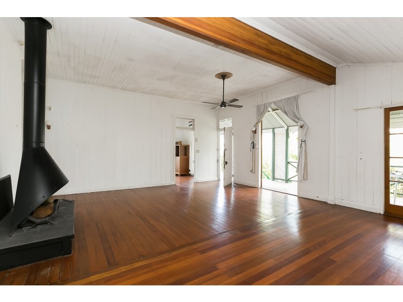 60 Rosecliffe Street, Highgate Hill QLD 4101