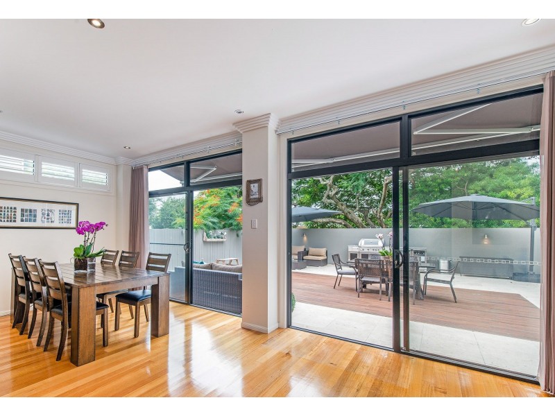 132 Mcilwraith Avenue, Norman Park QLD 4170