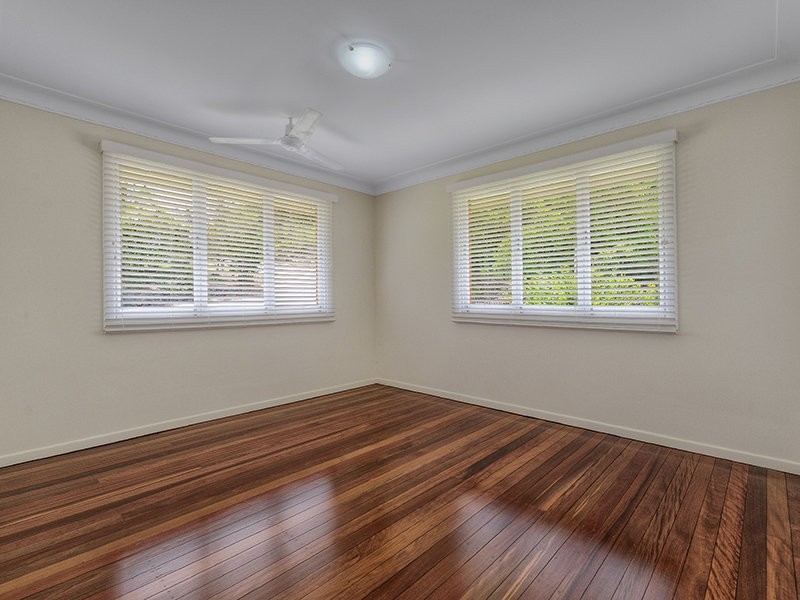 2 Ilford Street, Gordon Park QLD 4031