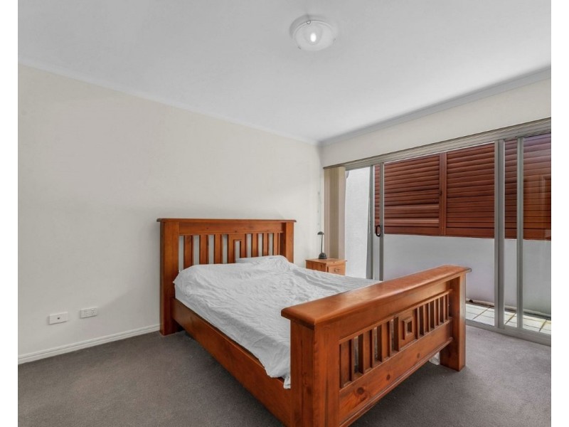 30/2 Berwick St, Fortitude Valley QLD 4006