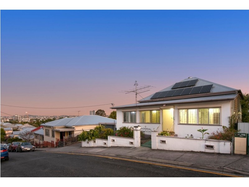 11 Peterson Street, Woolloongabba QLD 4102