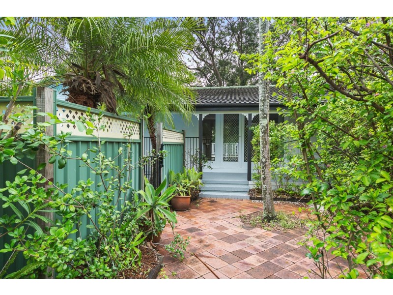 39 Aberfoyle Street, Kenmore QLD 4069