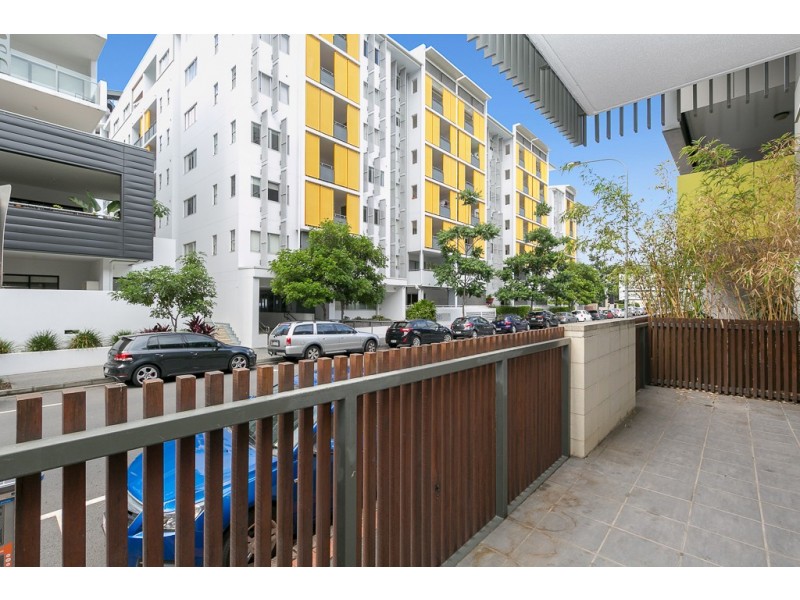 102/28 Masters Street, Newstead QLD 4006