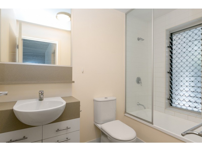 102/28 Masters Street, Newstead QLD 4006