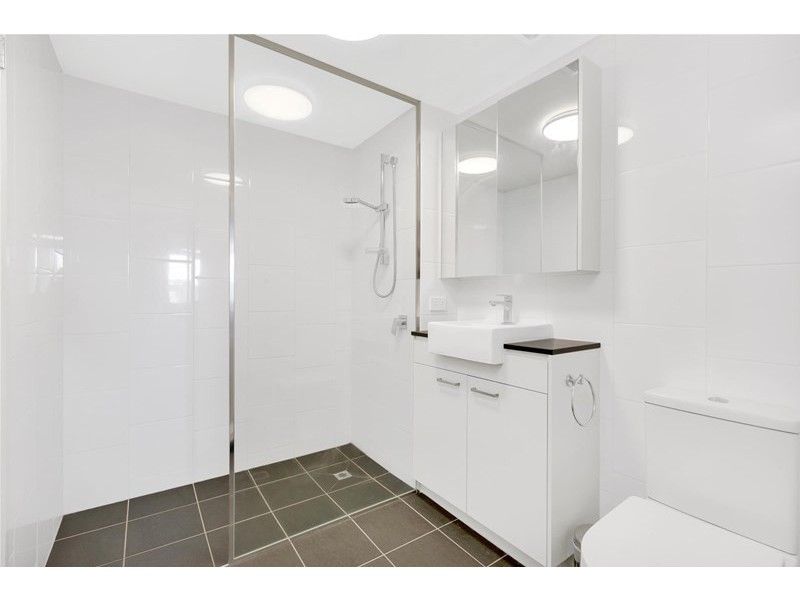 1709/30 Festival Place, Newstead QLD 4006