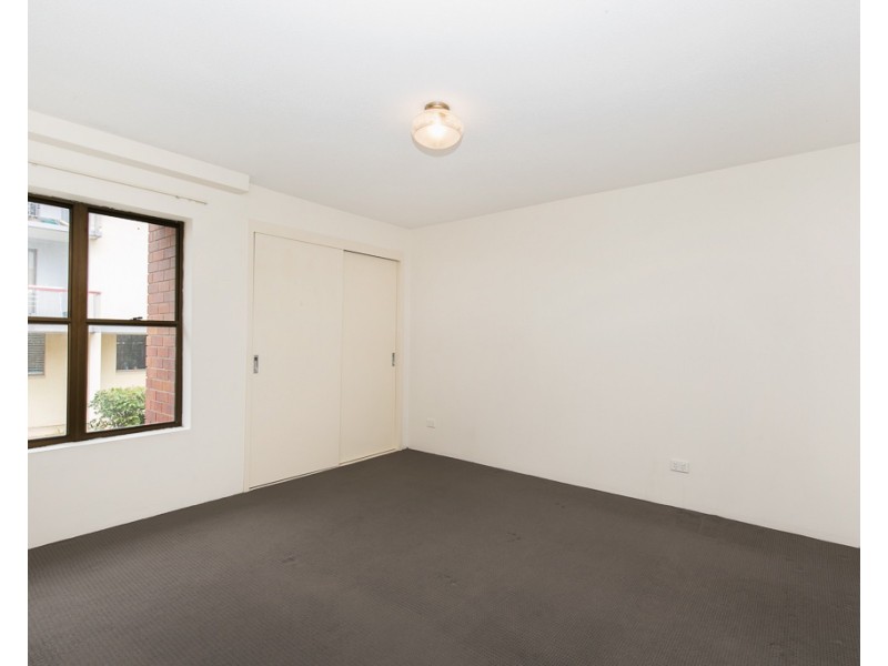 3/16 Holland Street, Toowong QLD 4066