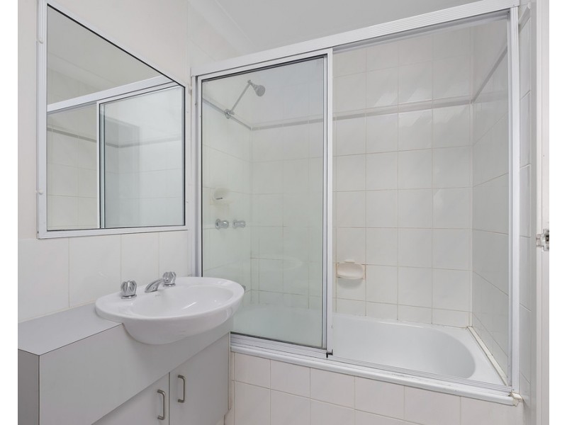 15/41-45 Lambert Street, Kangaroo Point QLD 4169