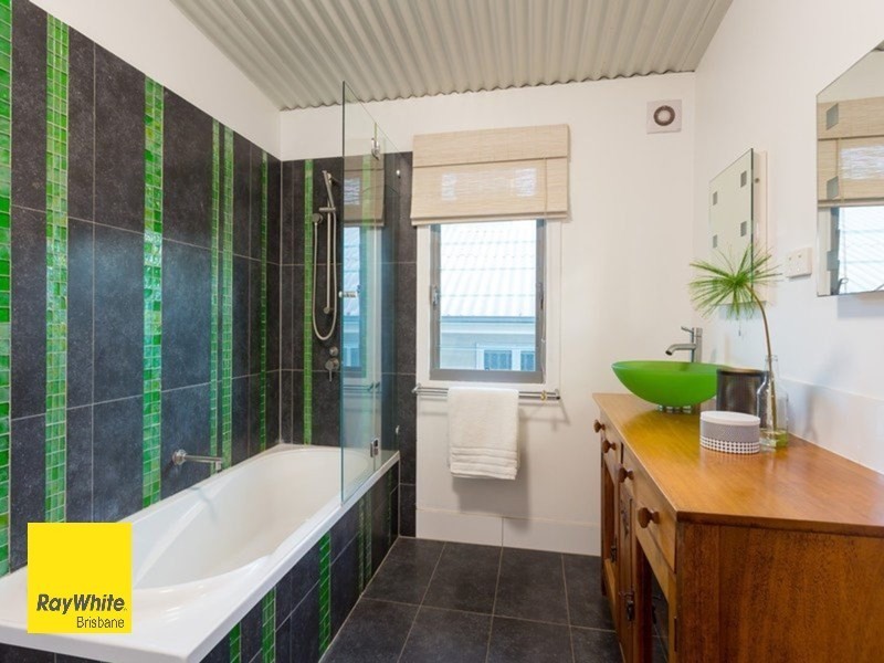 82 Rawlins Street, Kangaroo Point QLD 4169