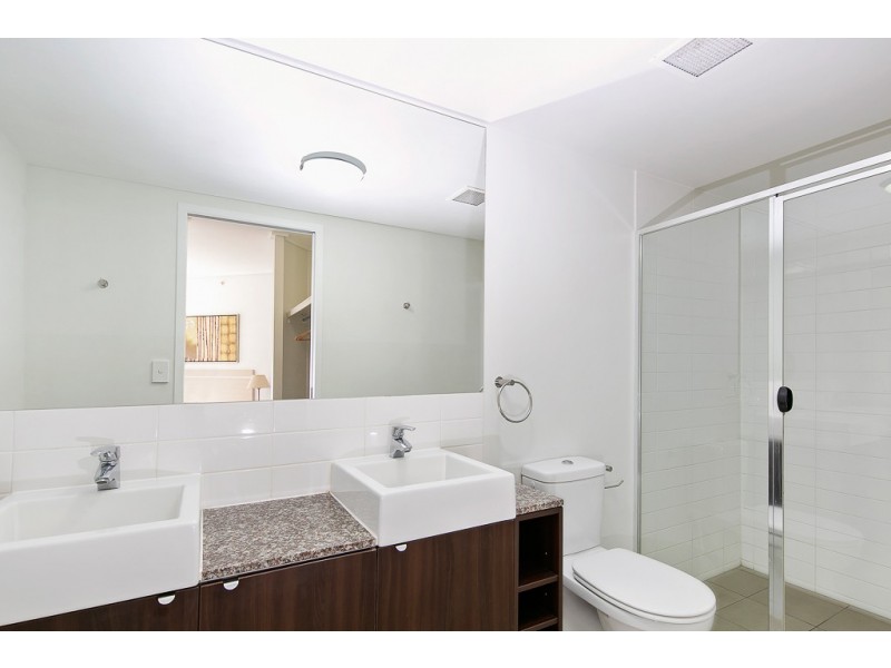136/420 Queen Street, Brisbane City QLD 4000