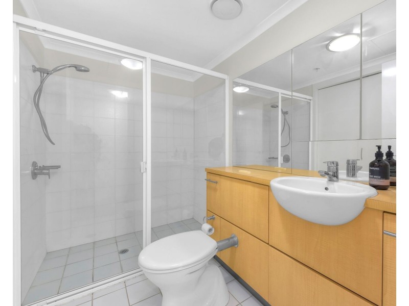 1002/79 Albert Street, Brisbane City QLD 4000