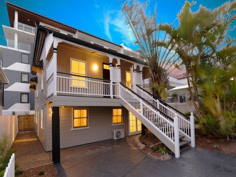 49 Grantson Street, Windsor QLD 4030