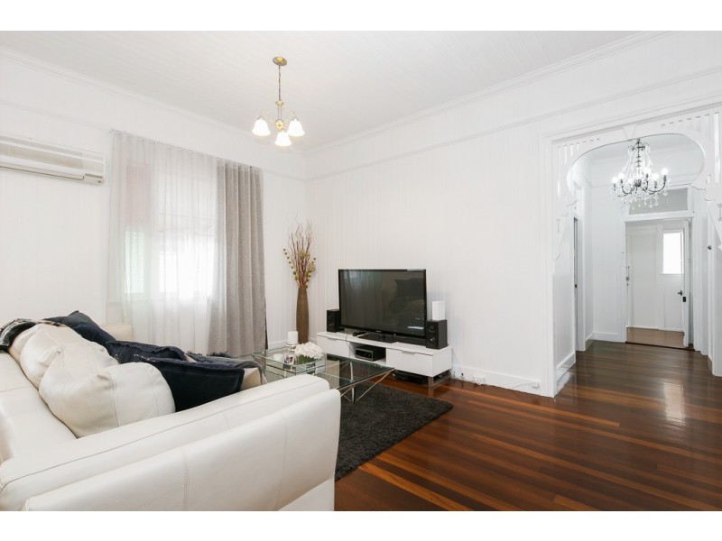 29 Walmsley Street, Kangaroo Point QLD 4169