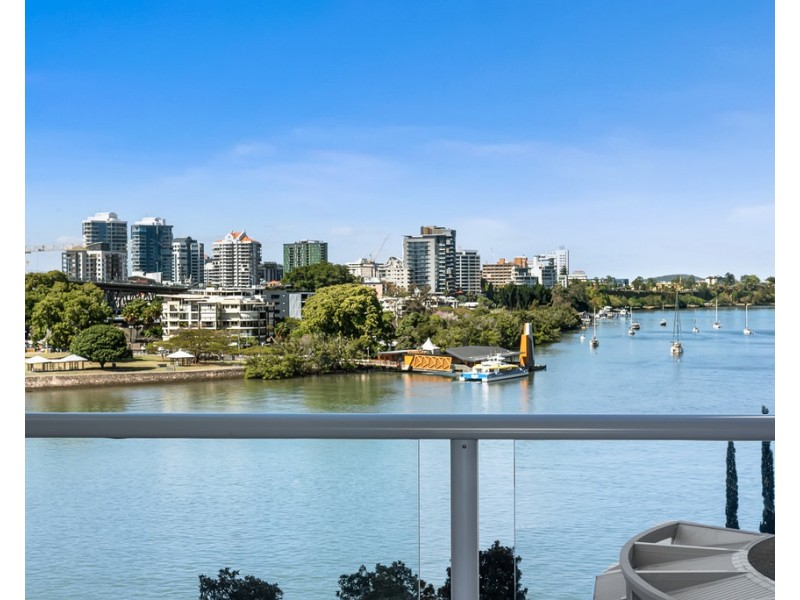 43/30 Macrossan Street, Brisbane City QLD 4000