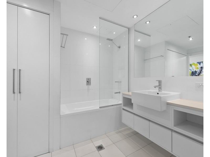 43/30 Macrossan Street, Brisbane City QLD 4000