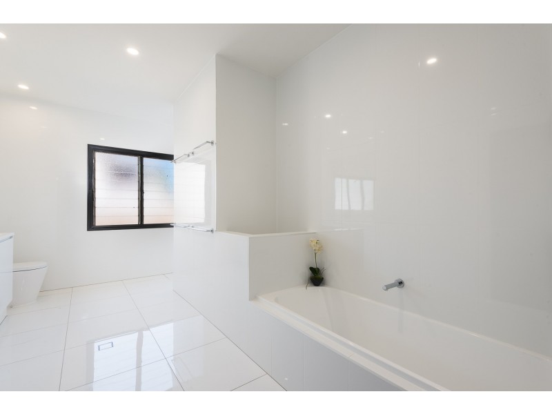 60 Prince Street, Grange QLD 4051