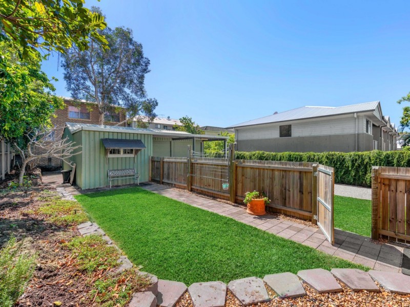 35 Llewellyn Street, Kangaroo Point QLD 4169