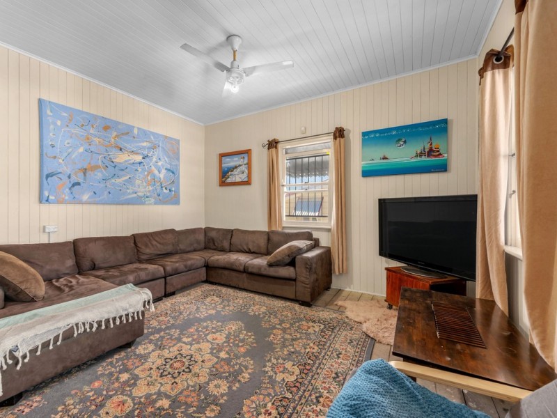 35 Llewellyn Street, Kangaroo Point QLD 4169