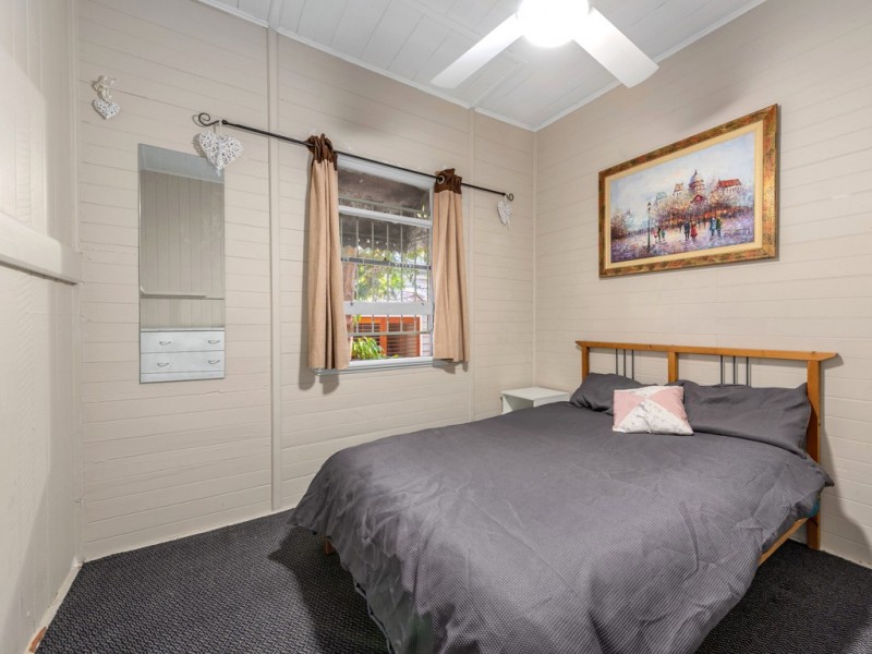 35 Llewellyn Street, Kangaroo Point QLD 4169