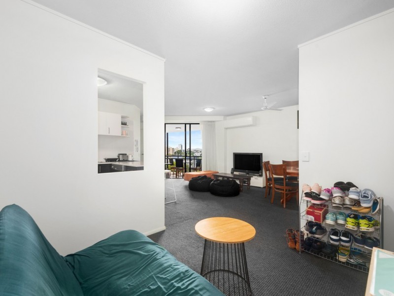 42/15 Goodwin Street, Kangaroo Point QLD 4169