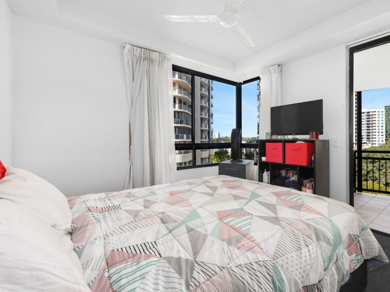 42/15 Goodwin Street, Kangaroo Point QLD 4169