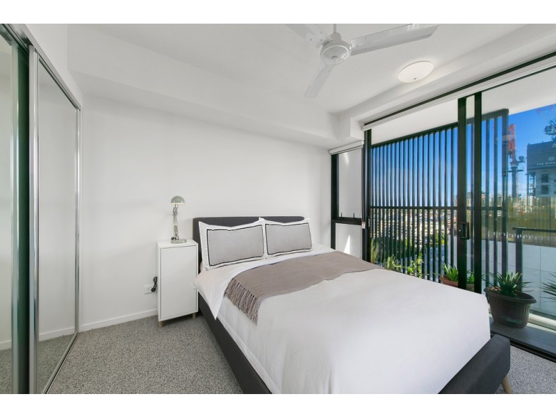 804/27 Cordelia Street, South Brisbane QLD 4101