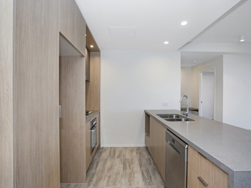 513/36 Anglesey Street, Kangaroo Point QLD 4169