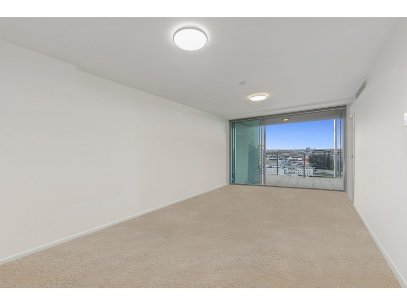 1302/30 Festival Place, Newstead QLD 4006