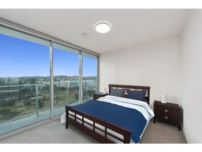 1302/30 Festival Place, Newstead QLD 4006