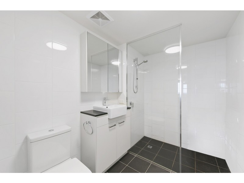 1302/30 Festival Place, Newstead QLD 4006