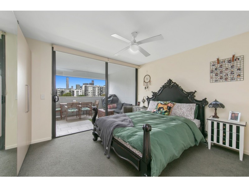 147/8 Musgrave Street, West End QLD 4101