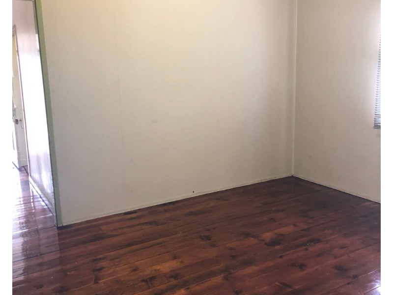 14 Longwood Street, Woolloongabba QLD 4102