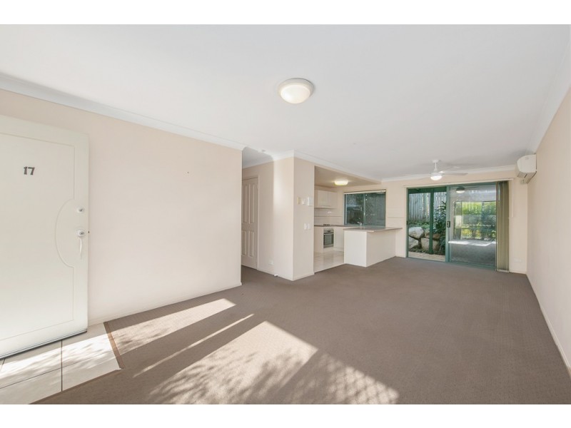 17/96 Marshall Road, Holland Park West QLD 4121