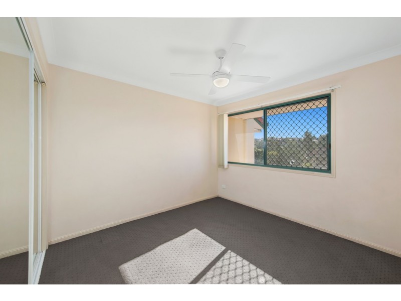 17/96 Marshall Road, Holland Park West QLD 4121