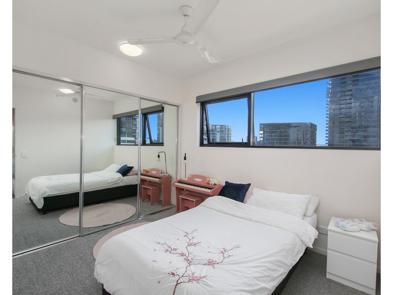 1107/27 Cordelia Street, South Brisbane QLD 4101