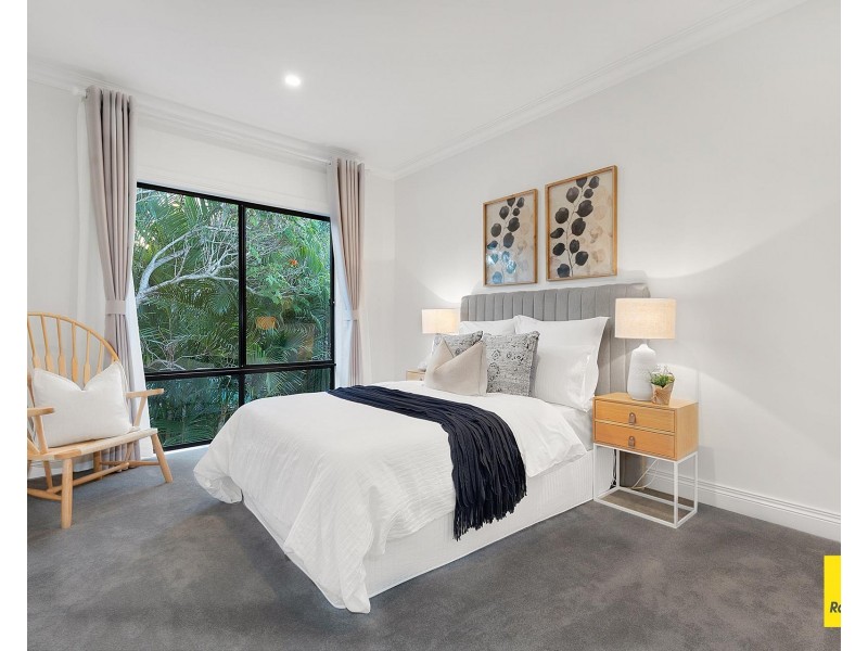 65 Fleurs Street, Woolloongabba QLD 4102