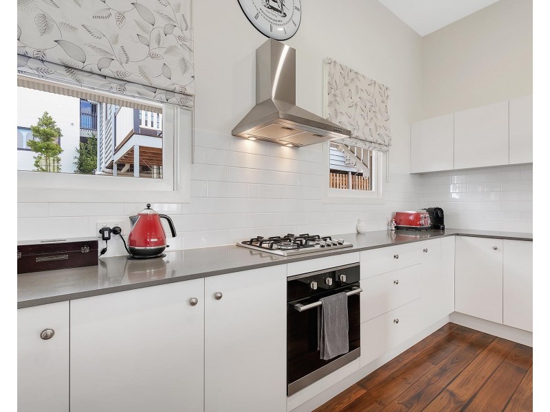 21 Thomas Street, Kangaroo Point QLD 4169