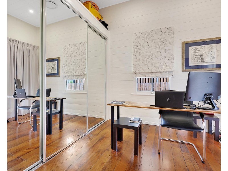21 Thomas Street, Kangaroo Point QLD 4169